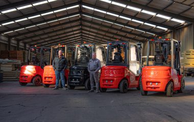 Postmus-Nuis nieuwe heftrucks