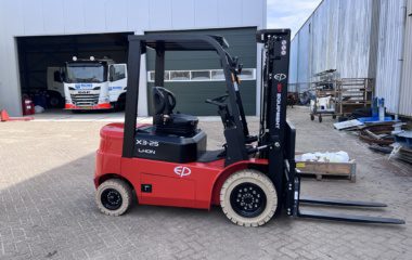 EFL252X elektrische heftruck 2500 kg