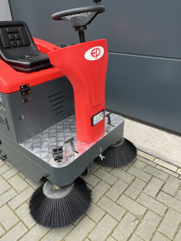Veegmachine buiten