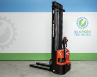 Elektrische stapelaar 1500 kg hefvermogen